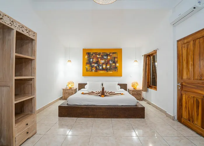 Shanti Villa *